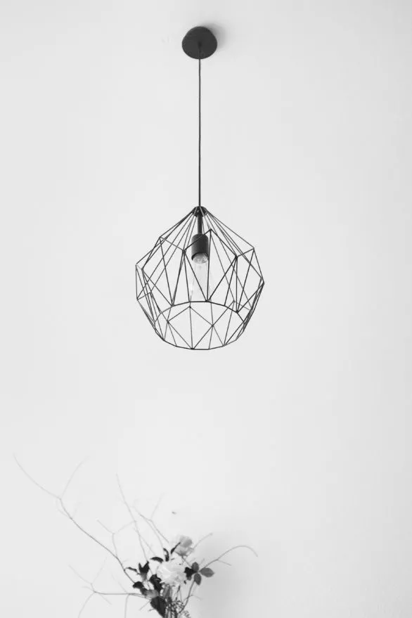 Minimal design lamp
