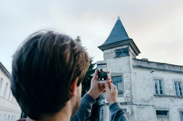 Taking picture of an old house