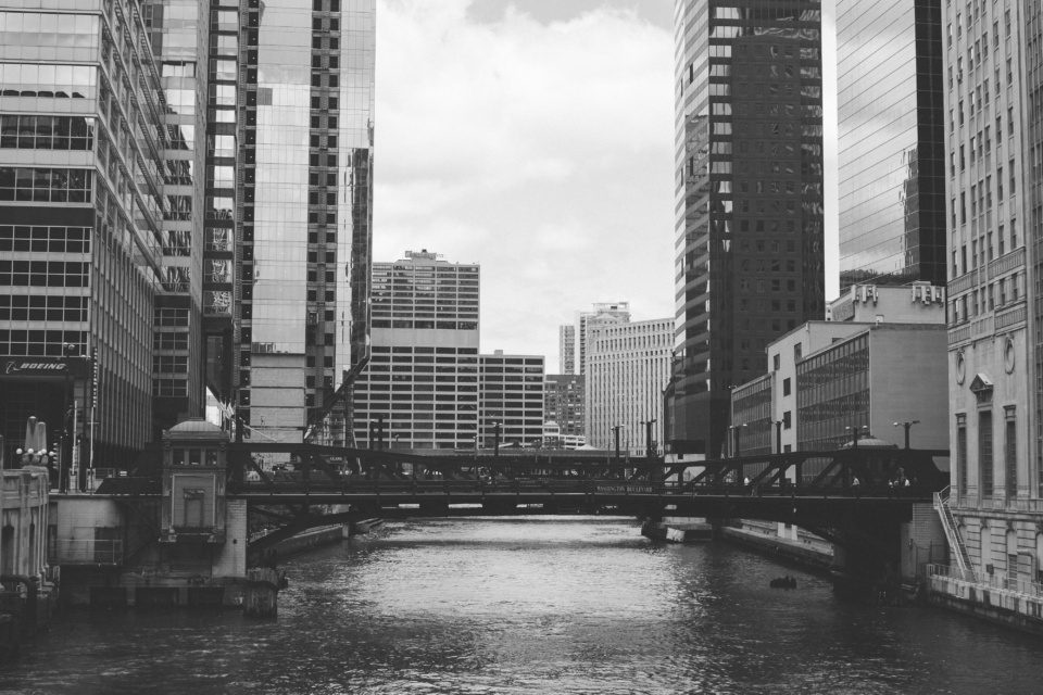Chicago river in black and white
