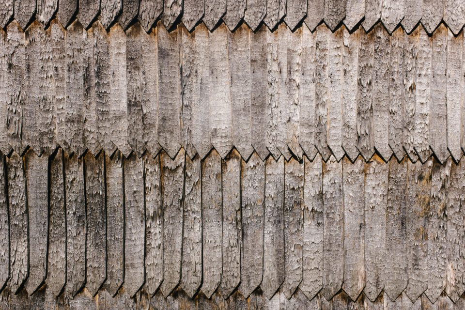 Textured palisade fence