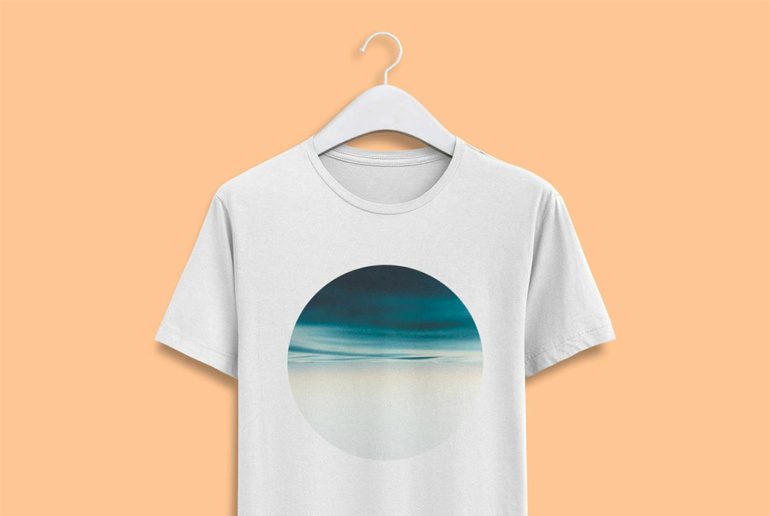 Barnimages – 30 Free T-Shirt Mockups