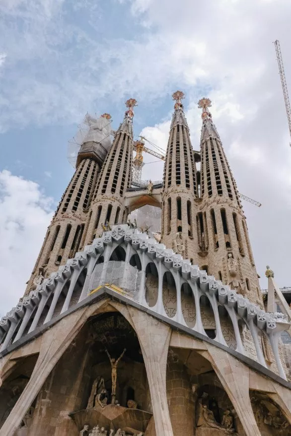 The construction of La Sagrada Familia