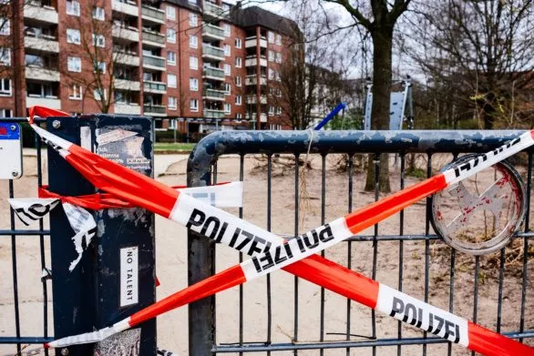 Playground cordoned off because of the corona virus in Hamburg,