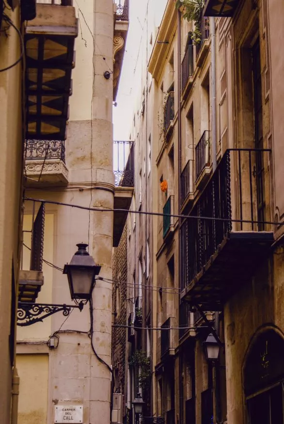 Narrow streets in Barcelona