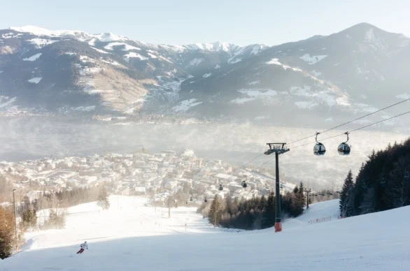 Snowy slopes of Zell am See