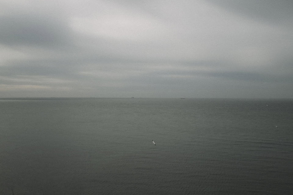 Grey Sea Horizon